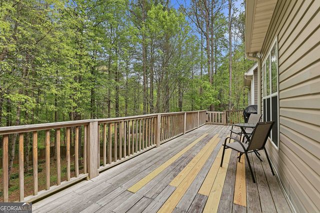 25 Lyndhurst Way, Sharpsburg, GA 30277