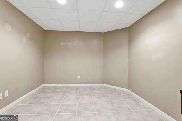 25 Lyndhurst Way, Sharpsburg, GA 30277