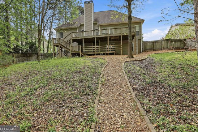 25 Lyndhurst Way, Sharpsburg, GA 30277