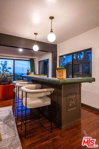 9234 Kinglet Drive, Los Angeles, CA 90069