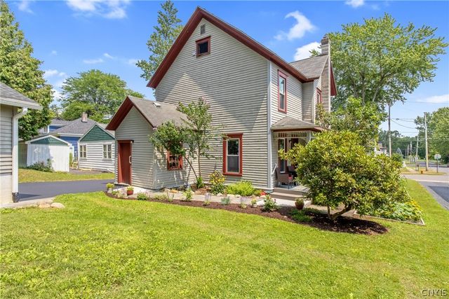 29 Virginia Street, Lysander, NY 13027