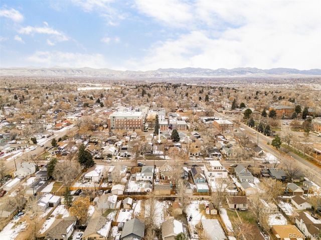 4957 Knox Ct, Denver, CO 80221