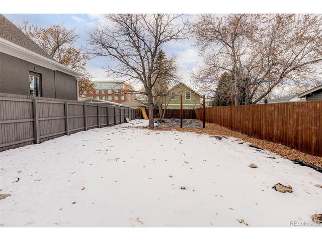 4957 Knox Ct, Denver, CO 80221