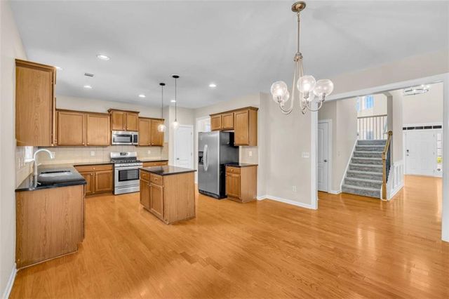 5401 SW Stone Cove Dr SW, Atlanta, GA 30331