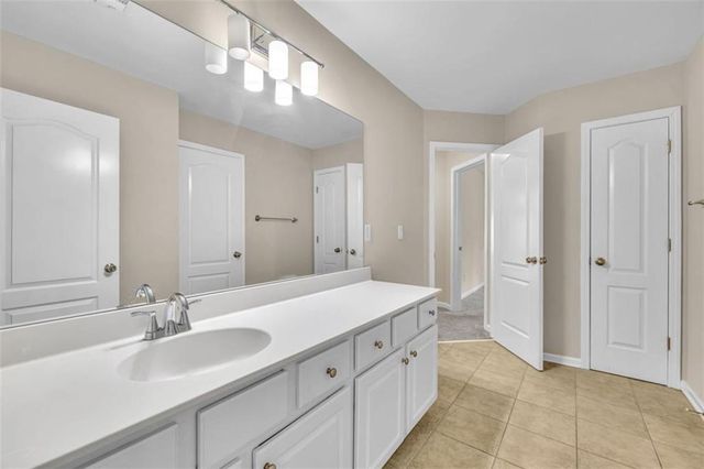 5401 SW Stone Cove Dr SW, Atlanta, GA 30331