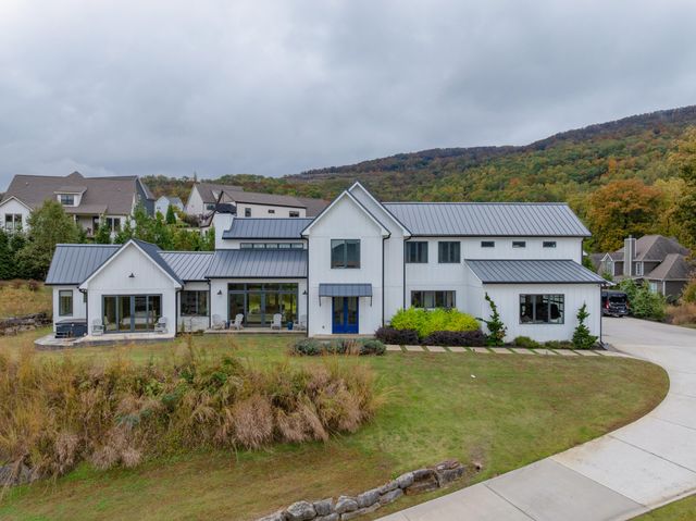 514 Kestrel Lane, Chattanooga, TN 37419