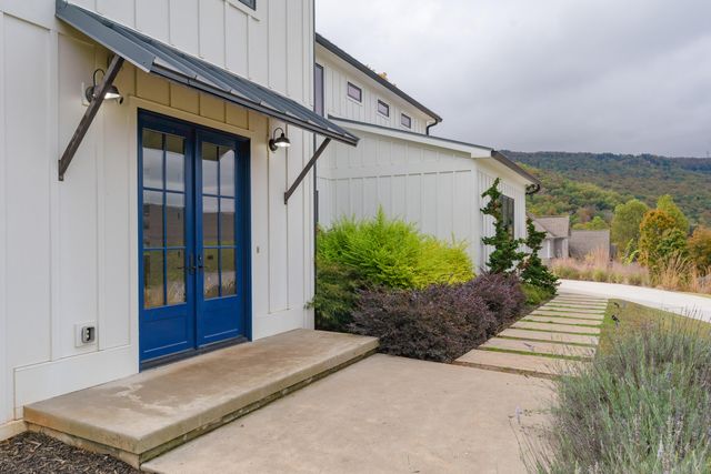 514 Kestrel Lane, Chattanooga, TN 37419