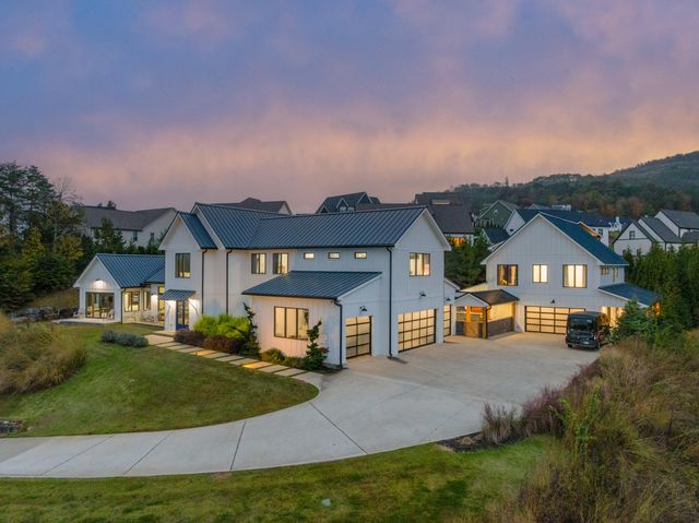 514 Kestrel Lane, Chattanooga, TN 37419