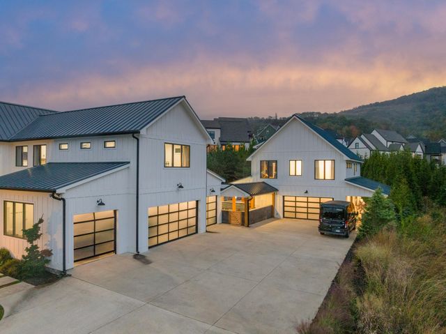 514 Kestrel Lane, Chattanooga, TN 37419