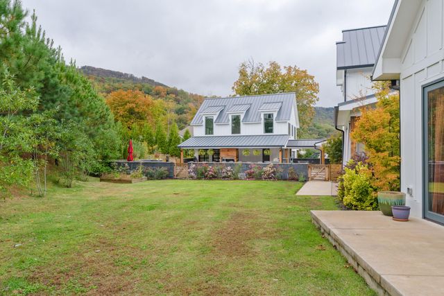 514 Kestrel Lane, Chattanooga, TN 37419