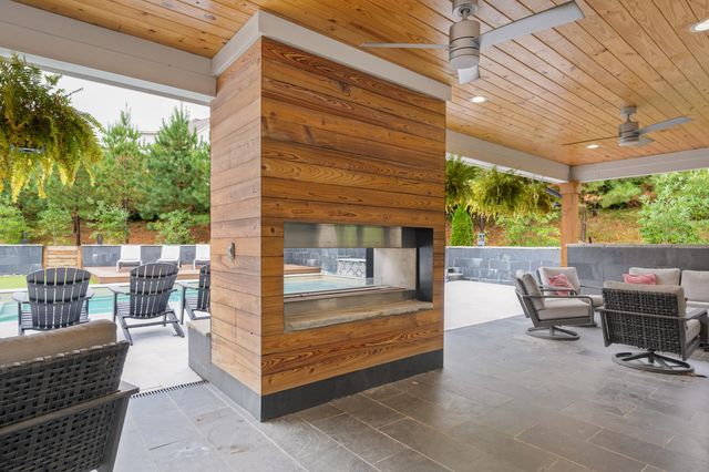 514 Kestrel Lane, Chattanooga, TN 37419