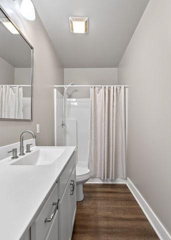 817 S Mountain St, Smithville, TN 37166