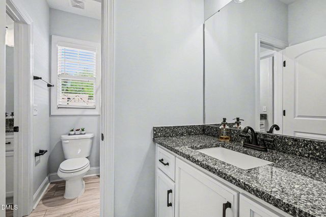 245 Creek Crossing Drive, Benson, NC 27504