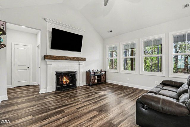 245 Creek Crossing Drive, Benson, NC 27504