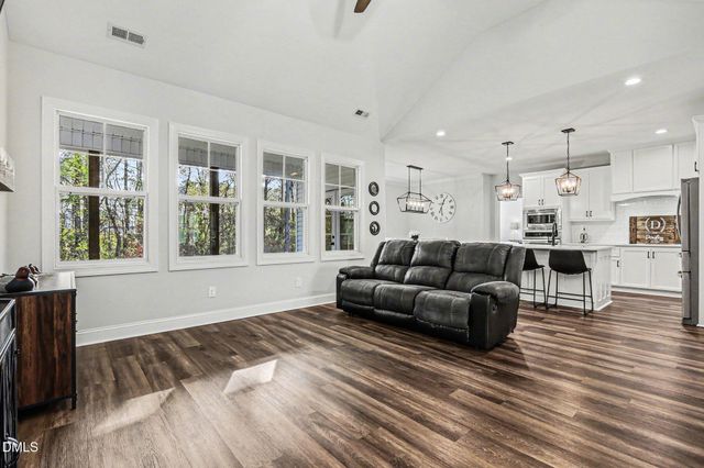 245 Creek Crossing Drive, Benson, NC 27504