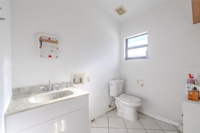 6808 SEAFAIRER DRIVE, Tampa, FL 33615