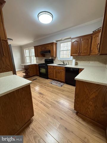 5680 BRYANTOWN RD, Waldorf, MD 20601