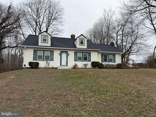 5680 BRYANTOWN RD, Waldorf, MD 20601