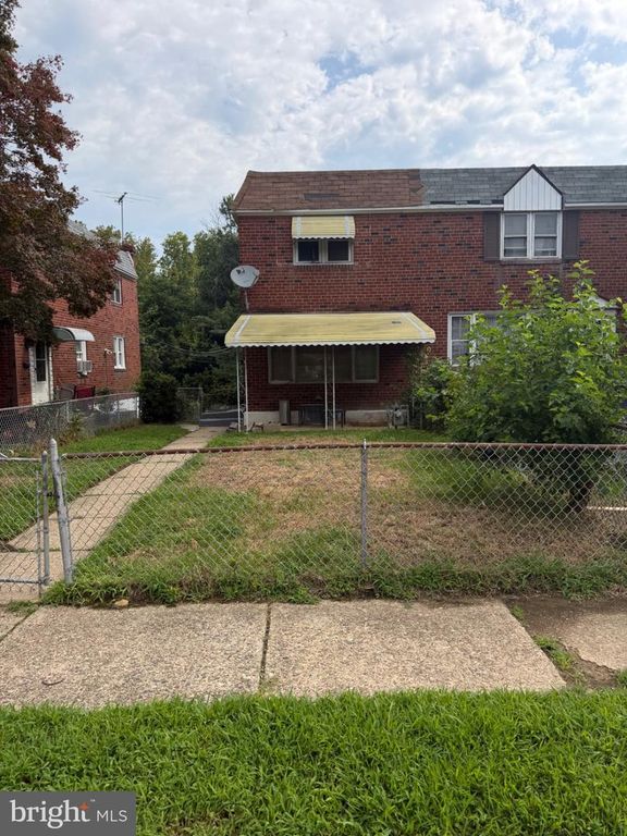 1315 PARKER ST, CHESTER, PA 19013 — photo 2