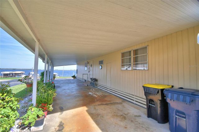 154 PARADISE LANE, Auburndale, FL 33823