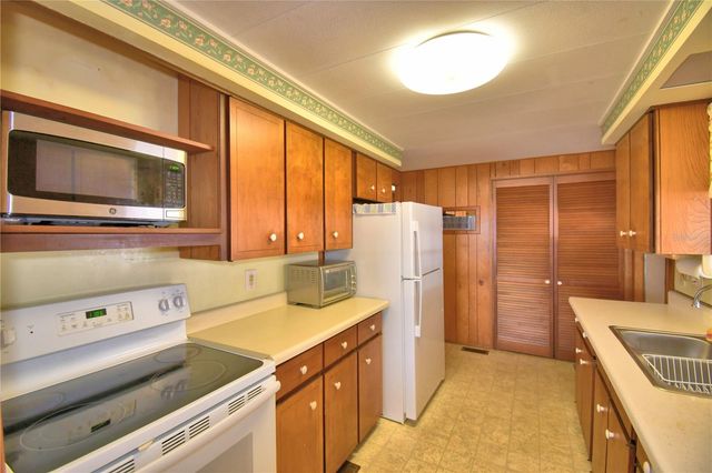 154 PARADISE LANE, Auburndale, FL 33823