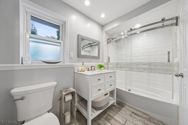 61 Burnett Ter, Maplewood Twp., NJ 07040