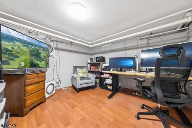 61 Burnett Ter, Maplewood Twp., NJ 07040