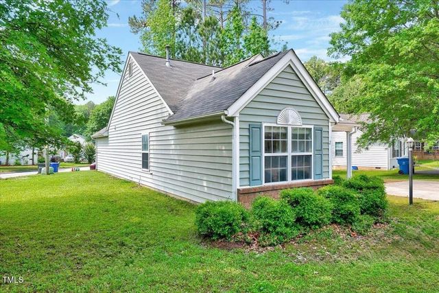 2 Donnelly Court, Durham, NC 27713