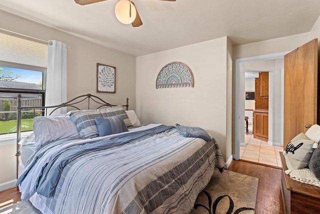 1137 E JARDIN STREET, Appleton, WI 54911