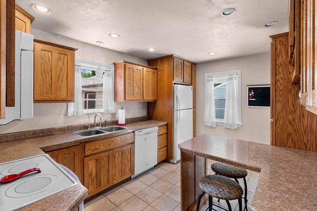 1137 E JARDIN STREET, Appleton, WI 54911