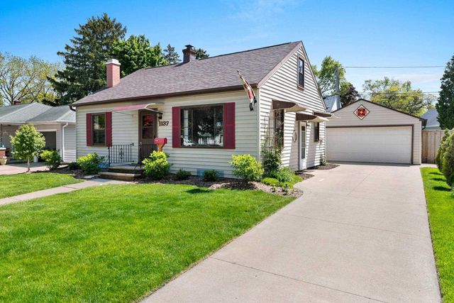 1137 E JARDIN STREET, Appleton, WI 54911