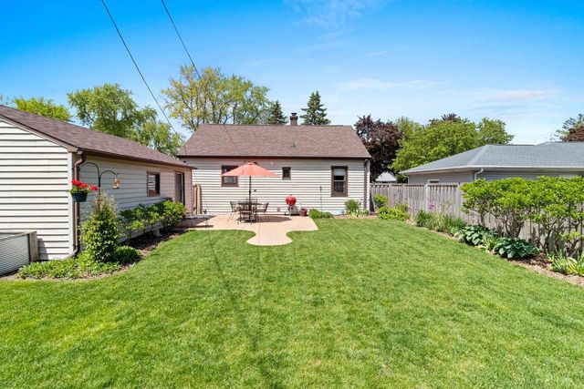 1137 E JARDIN STREET, Appleton, WI 54911