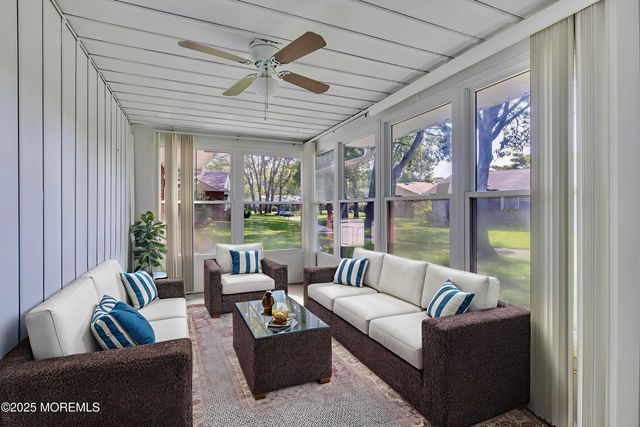 991B Argyll Circle, Lakewood, NJ 08701