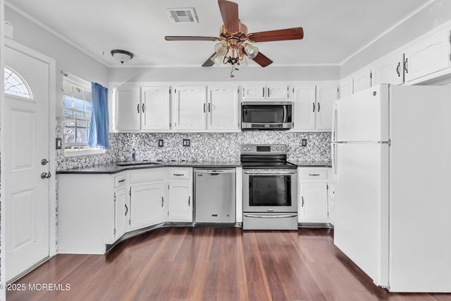 991B Argyll Circle, Lakewood, NJ 08701