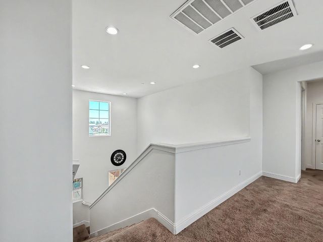 2698 N Arroyo Avenue, Fresno, CA 93727