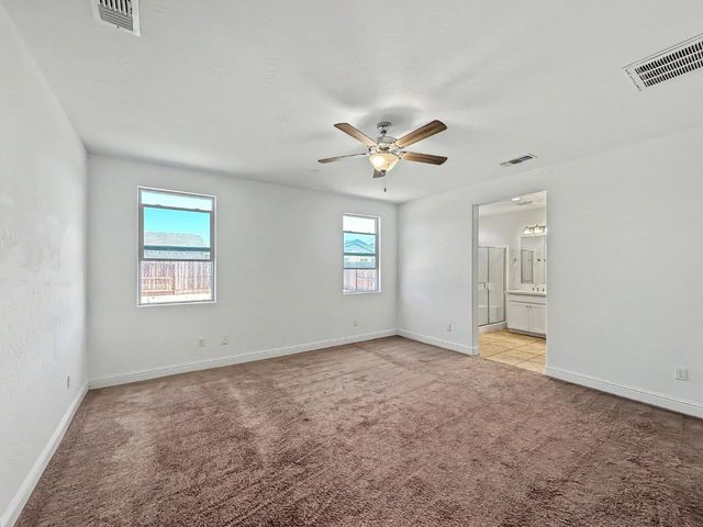 2698 N Arroyo Avenue, Fresno, CA 93727