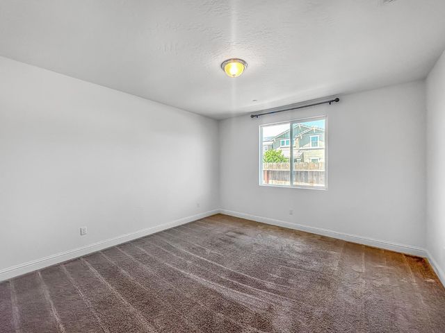 2698 N Arroyo Avenue, Fresno, CA 93727