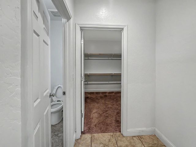 2698 N Arroyo Avenue, Fresno, CA 93727