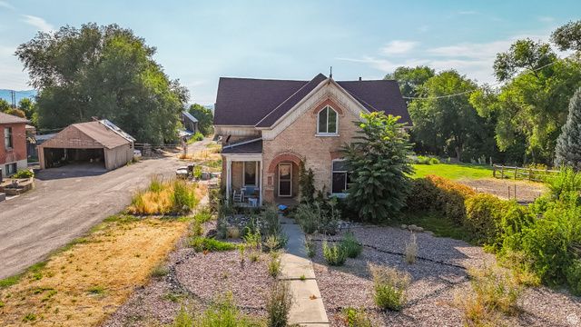 1632 S MAIN ST, Springville, UT 84663