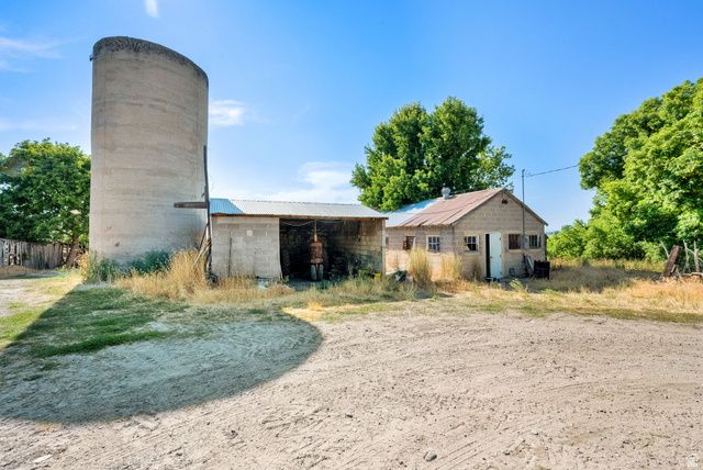 1632 S MAIN ST, Springville, UT 84663