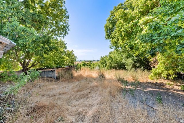 1632 S MAIN ST, Springville, UT 84663