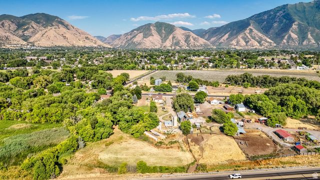 1632 S MAIN ST, Springville, UT 84663