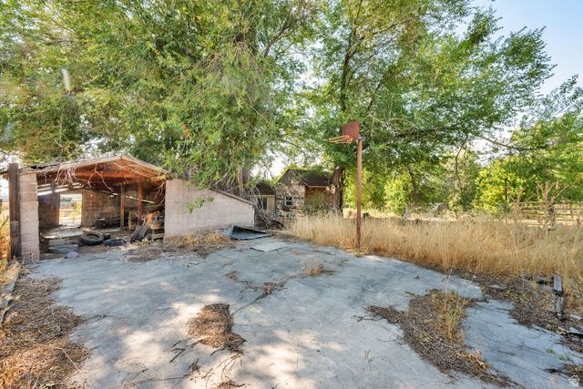 1632 S MAIN ST, Springville, UT 84663