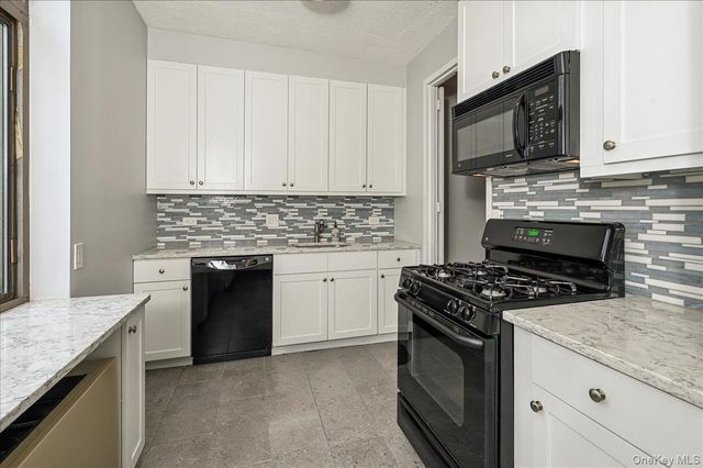 35 N Chatsworth Avenue 5H, Larchmont, NY 10538