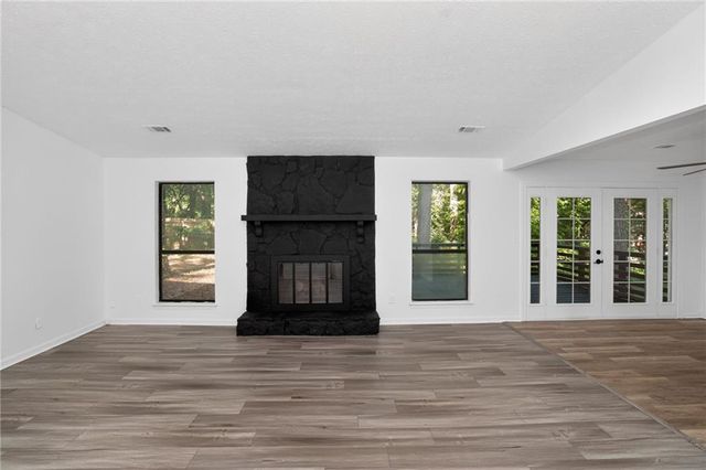 3208 Berrong Way, Stone Mountain, GA 30087