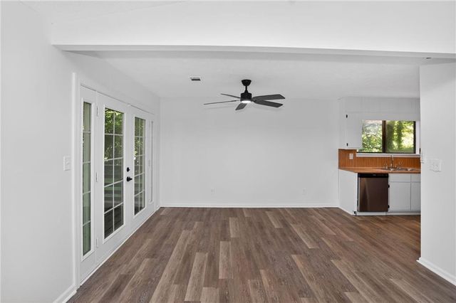 3208 Berrong Way, Stone Mountain, GA 30087