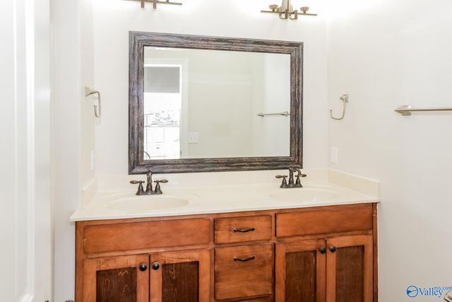 115 Chapel Creek Drive, Hazel Green, AL 35750