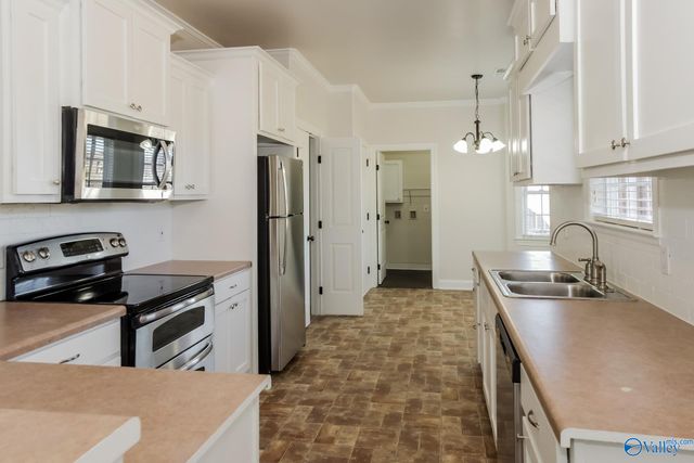 115 Chapel Creek Drive, Hazel Green, AL 35750