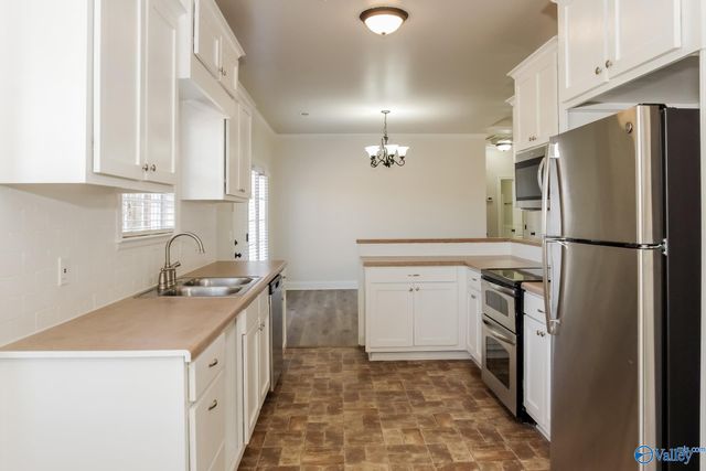 115 Chapel Creek Drive, Hazel Green, AL 35750