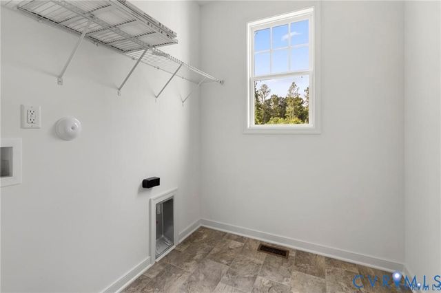 8201 McKibben Dr, Chesterfield, VA 23838